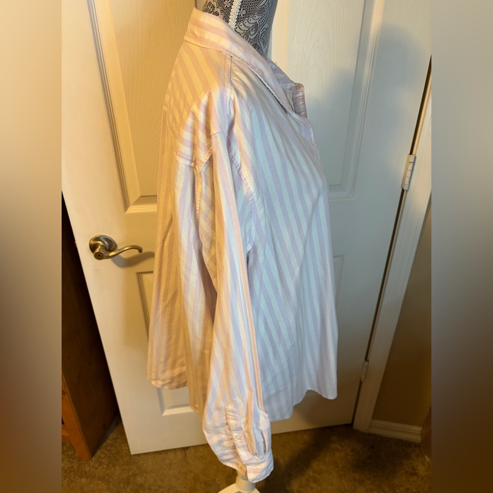 crown & ivy Pastel Purple and White Striped Button-Up Shirt, size - Picture 10 of 11